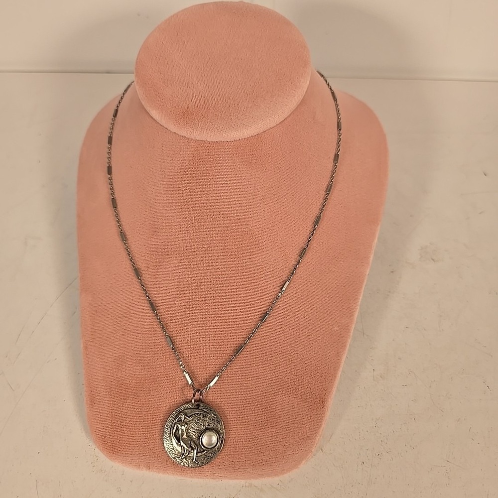 Necklace Pendant‎ Jewelry Maiden on Moon